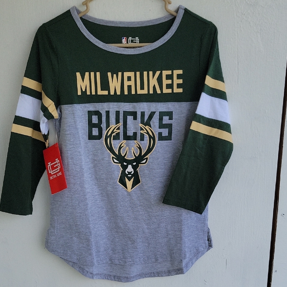 Green and Gray Long Sleeve Milwaukee Bucks Long Sleeve Tee Shirt